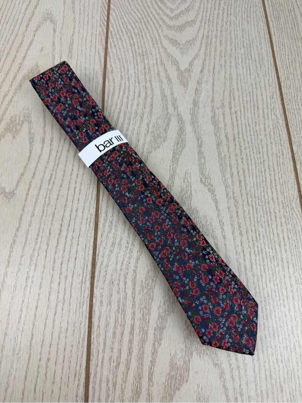 745 Bar III Men's Tie Dennett Floral 630 Coral Blue $55 Polyester Skinny Slim